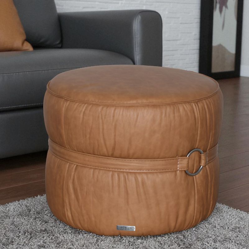 Puff-Ava-en-Cuero-chocolate-897B0037