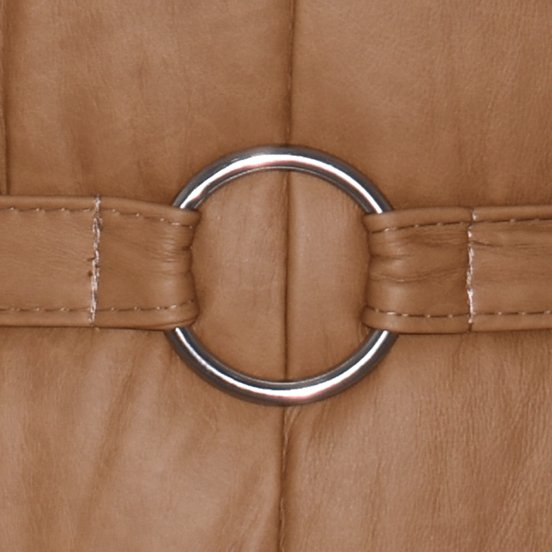 Puff-Ava-en-Cuero-chocolate-897B0037